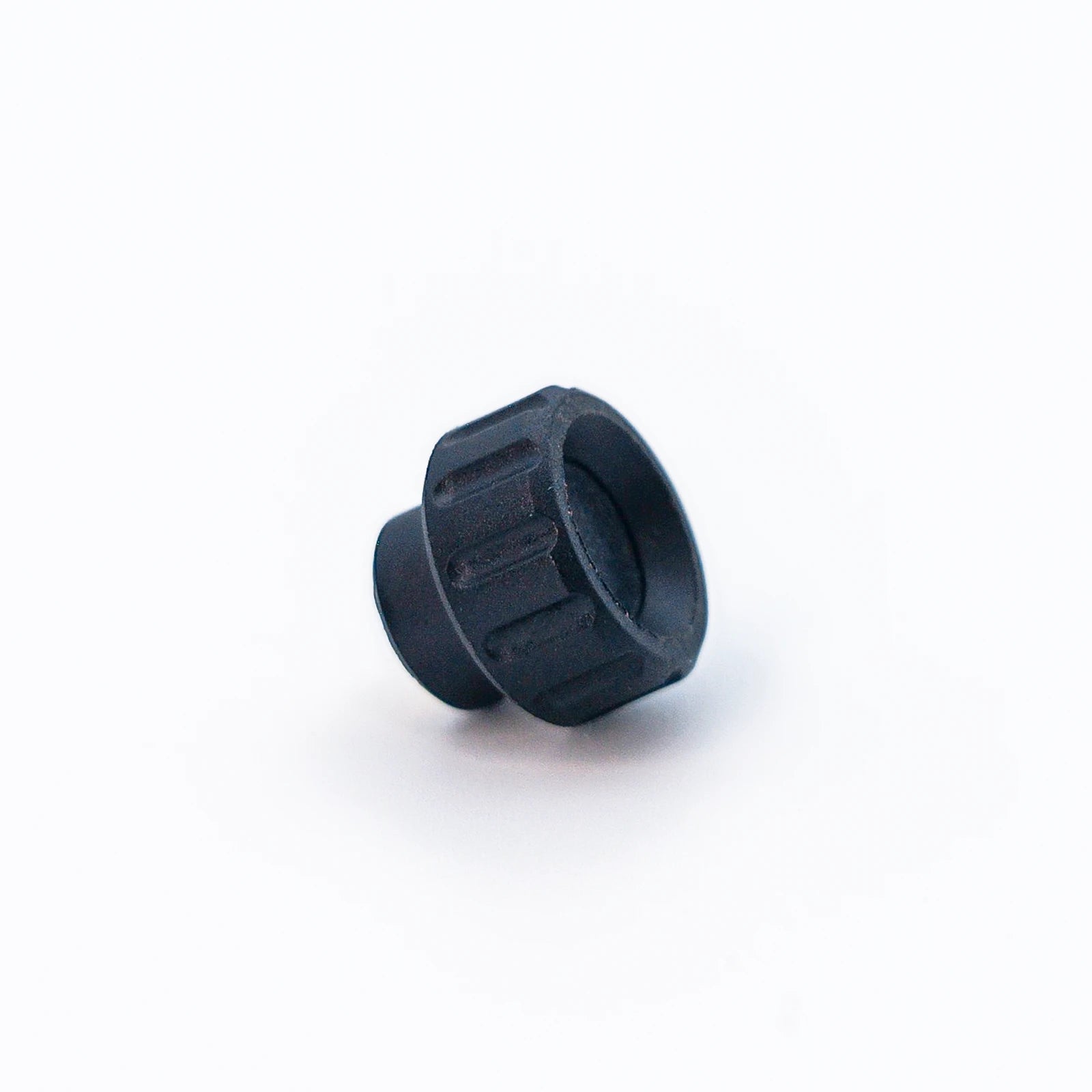 Knurled Knob Ø16 mm with M4 × 6 mm Female Thread - Black